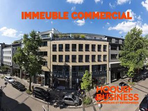 Vente immeuble 369 m² à Le Bourget (93350)  780 000 €
