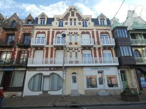 Vente immeuble à Berck (62600)  960 900 €