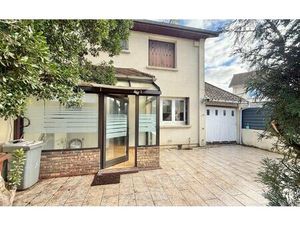 Maison Morangis m² T-6 à vendre  330 000 €