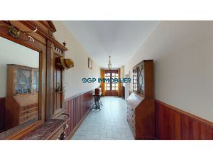 Maison de village T6 avec jardin et garage