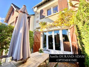 Maison de ville cosy  lumineuse et idéalement située - 3 chambres - Petit salon en mezzani