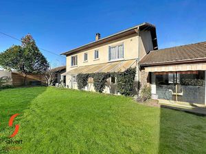 A vendre  Maison 5 chambres  avec jardin et véranda