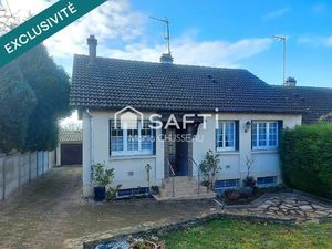 Maison sous sol total   comble aménageable