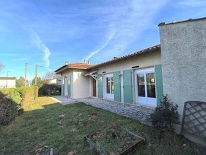 Location maison 4 pièces 115 m² à Castres (81100)  864 €