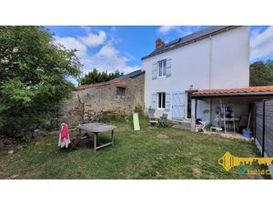 Location maison 4 pièces 73.42 m² à Saint-Fiacre-sur-Maine (44690)  860 €