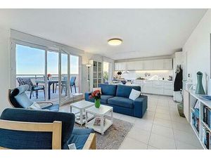 Grand 4 Pieces - Large Terrasse - Dernier Etage - Vue Mer Et Montagne