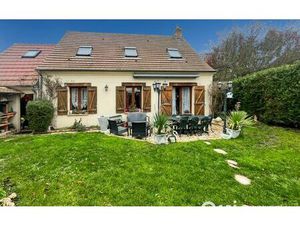 Maison Jouy-le-Moutier m² T-5 à vendre  433 900 €