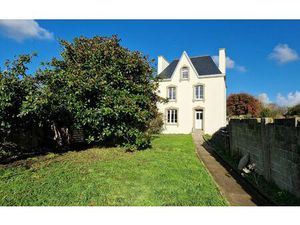 Maison Plouhinec 120 m² T-5 à vendre  274 300 €