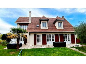 Vente maison 6 pièces 158 m² Saint-Ouen-l'Aumône (95310)