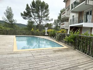 MAGNIFIQUE APPARTEMENT GREOUX LES BAINS
