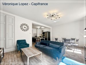 Agen  quartier des Jacobins / Mairie  maison de ville entièrement rénovée en 2020 de 112 m