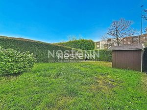 Maison Montigny Le Bretonneux 5 pièce(s) 107M²  3 chambres + sous-sol total  garage.