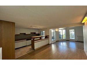 Location maison  133.6 m² T-5 à Sèvres  2 750 €