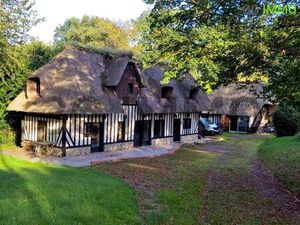 Vente Maison Piscine à Pont-l'Évêque (14130) : à vendre Piscine / 170m² Pont-l'Évêque