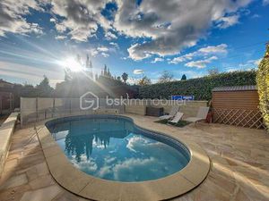 Maison traditionnelle de 82 95 m² à Ollioules