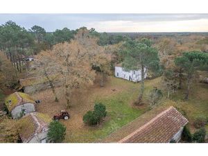 Maison Saint-Paul-en-Born m² T-7 à vendre  499 000 €