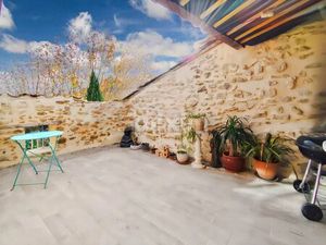 Maison rénovée 2 chambres  terrasse