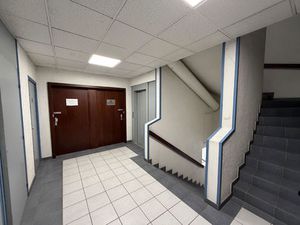 Location Local Professionnel 180m² MEYLAN 38240