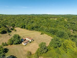 Achat Appartement 4 pièces 254m² VILLEFRANCHE DU PERIGORD 24550