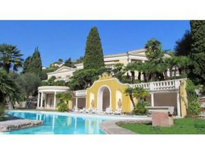Villa de 15 pièces de luxe en vente Menton  Provence-Alpes-Côte d'Azur