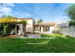 Maison de 4 pièces de luxe en vente à Cabriès  Provence-Alpes-Côte d'Azur