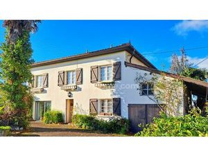 Annonce vente maison 7 pièces de 160m2 à Saint palais (64120) - ParuVendu.fr ref 992783748