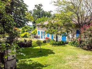 Annonce vente maison 15 + pièces de 350m2 à Port sainte foy et ponchapt (33220) - ParuVend