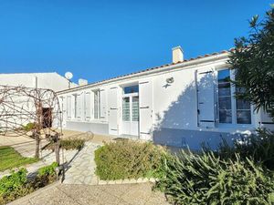 Vente maison 3 pièces 68 m² Saint-Georges-d'Oléron (17190)