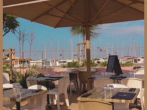 fonds de commerce à vendre VALRAS PLAGE 2 pièce(s) 60m2 190 000€