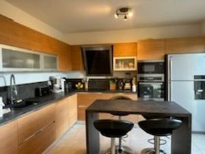 Location appartement 5 pièces 160 m² à Lucciana (20290)