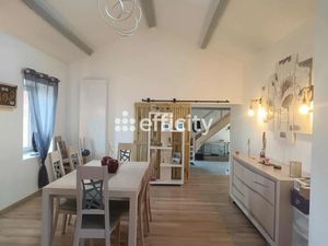 Vente ferme 5 pièces 150 m² à Boën-sur-Lignon (42130)  290 000 €