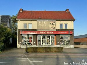 Royaal appartement (117 m²) met tuin  zuidwest-terras en parkings