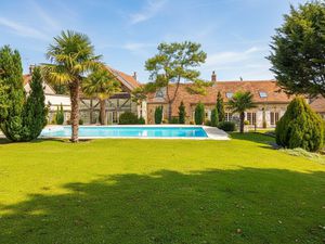 Vente propriété 9 pièces 210 m² à Sens (89100)  355 000 €