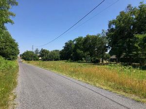 Terrain à bâtir à Saint-Savin (33920)