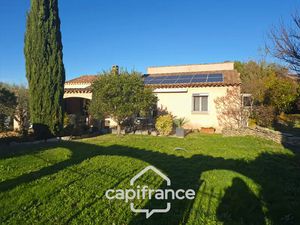 Vente villa 8 pièces 160 m² à Saint-Geniès-de-Comolas (30150)  350 000 €