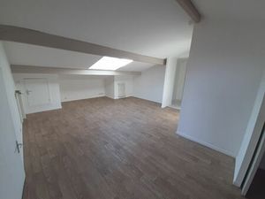 Vente appartement 3 pièces  48.00m²  Dourdan