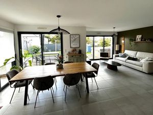 Vente maison 6 pièces 131 m² à Kersaint-Plabennec (29860)  405 405 €