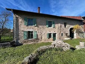 ANCIENNE FERME A 5MM LAC DE VOUGLANS