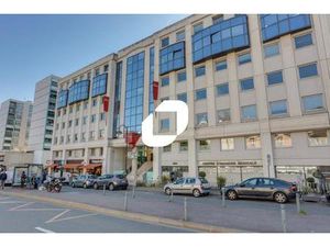 A LOUER  PROCHE DES TRANSPORTS