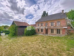 Maison située à Chardeny
