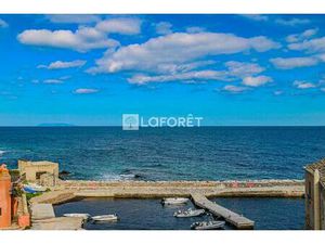 Cap Corse - Appartements Pouvant Etre Divises - Avec Balcon Et Vue Mer