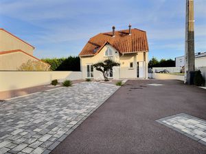 Maison Ham Sous Varsberg 6 pièce(s) 187.81 m2