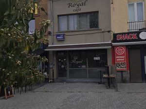 Commerce +Appartement Doublex.