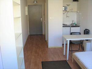 Location appartement 1 pièce 18 m² à Dijon (21000)