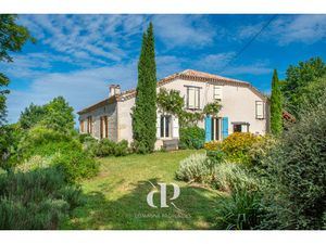Ferme familiale classique et spacieuse
