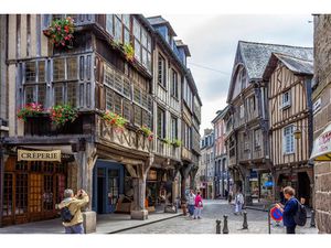 Vente locaux professionnels 110 m² à Dinan (22100)  49 500 €