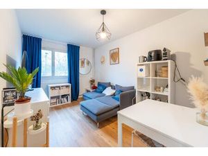 Duplex à 10 min à pied de la gare !