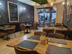 Vente locaux professionnels 72 m² à Forcalquier (04300)  135 000 €