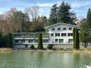 Vente locaux professionnels 1000 m² à Aiguebelette-le-Lac (73610)  715 000 €