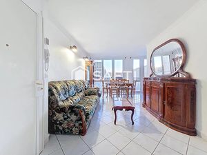 Location meublée appartement 4 pièces 70 m² à Meudon la foret (92360)  1 600 €